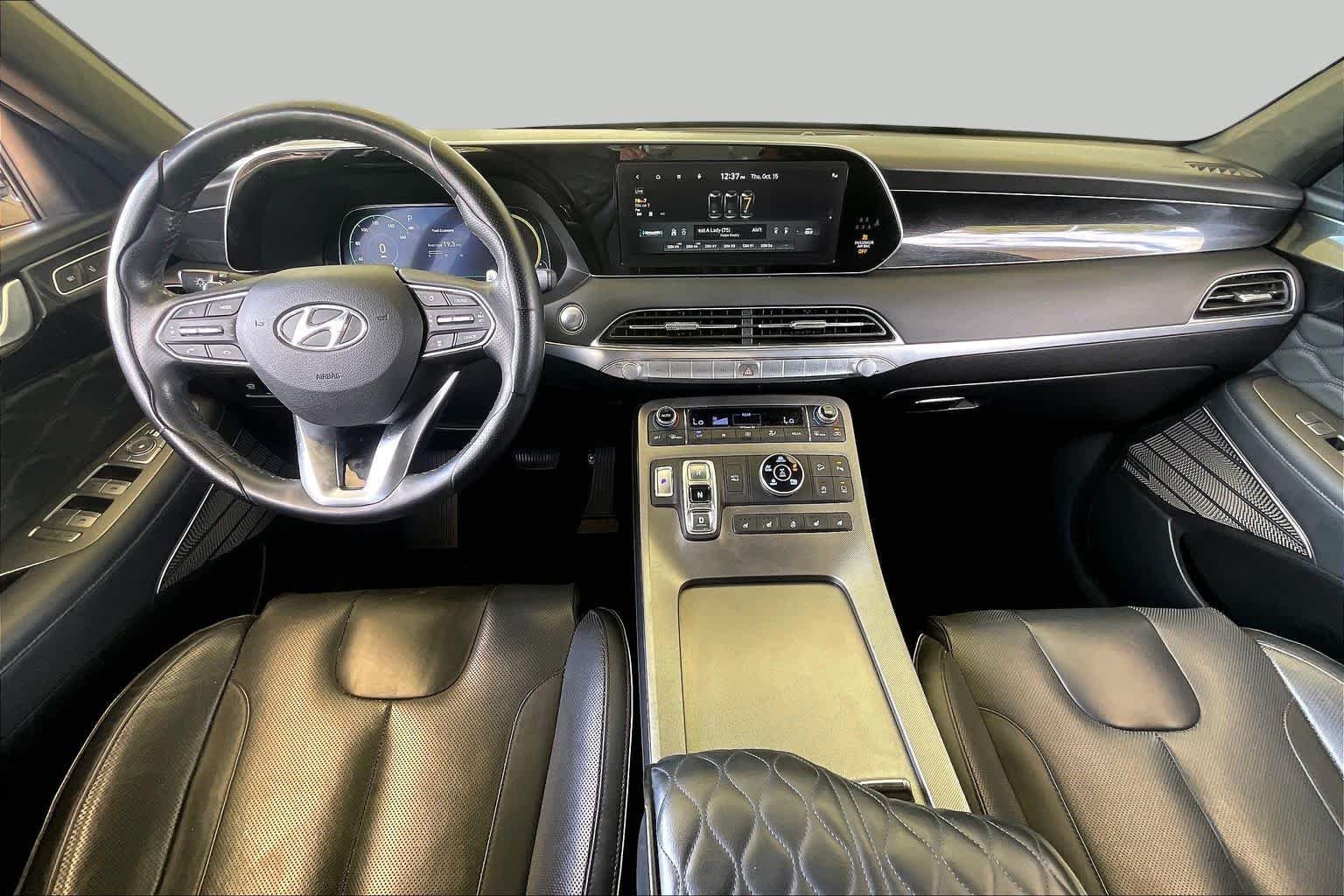 Used 2021 Becketts Black Hyundai Calligraphy image 14