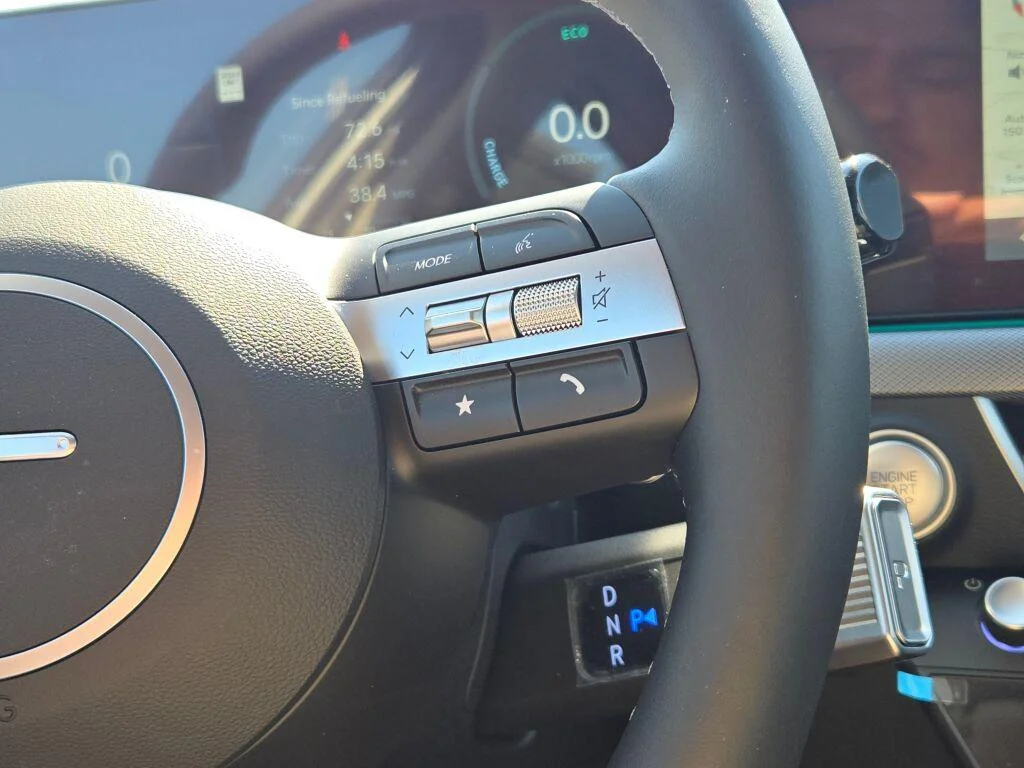 2025 Hyundai Sonata Hybrid Limited - Photo 33