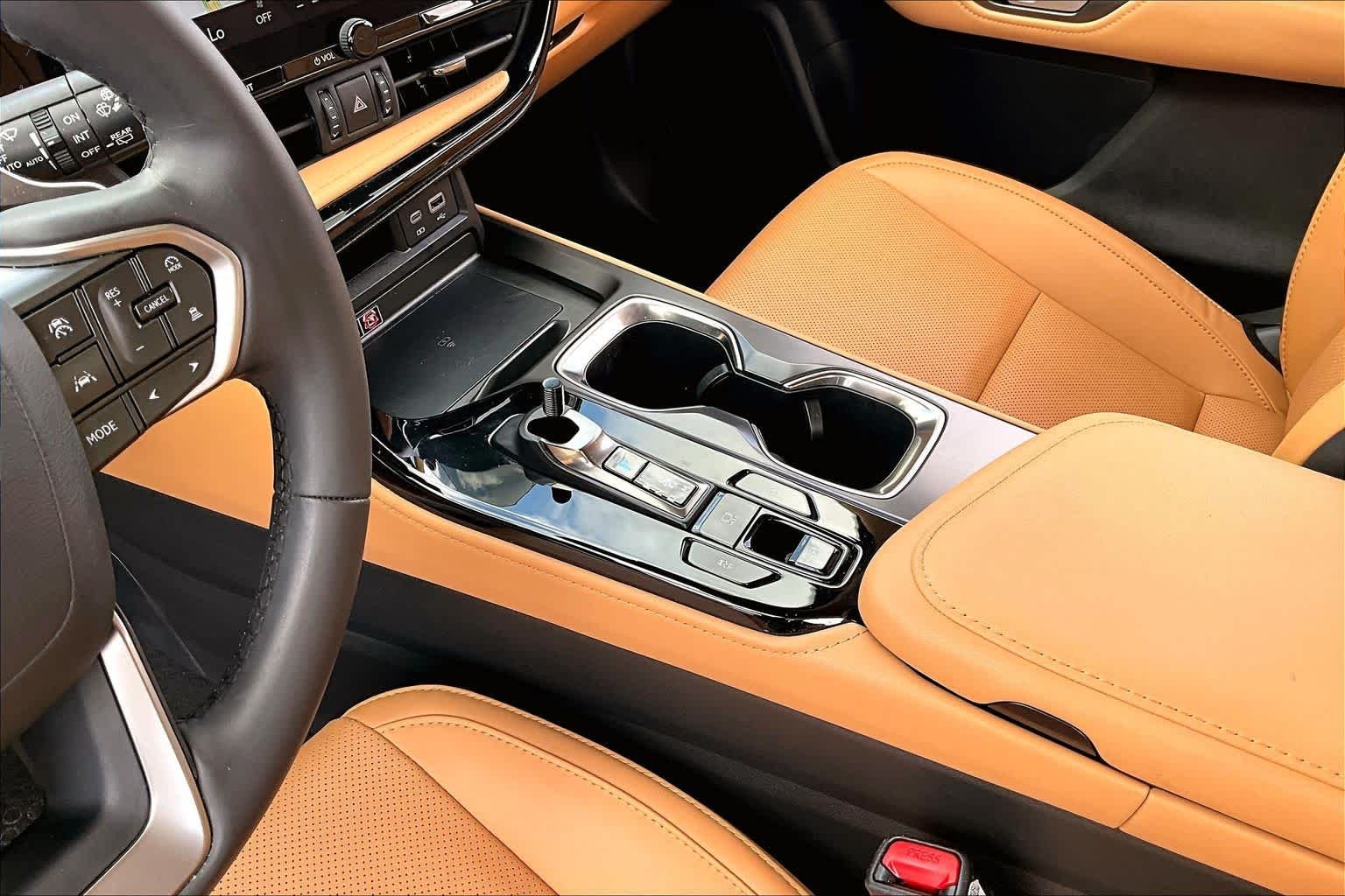 Used 2025 Redline Lexus Premium image 17