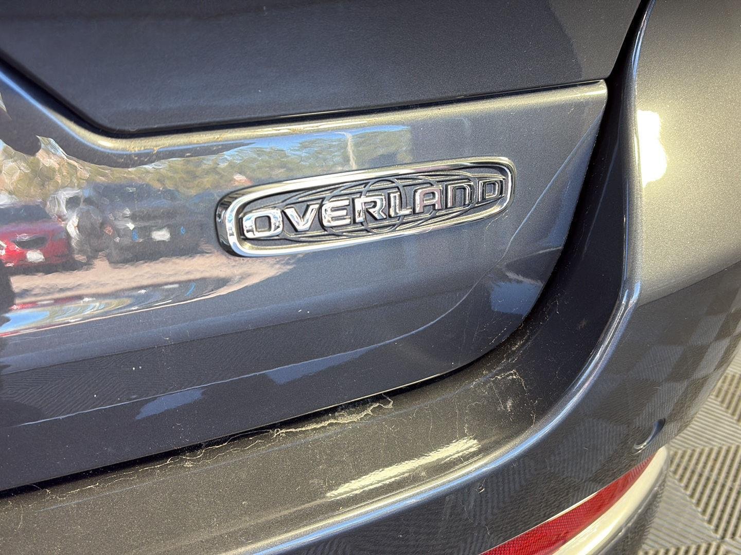 Used 2023 Baltic Gray Metallic Clearcoat Jeep Overland image 9