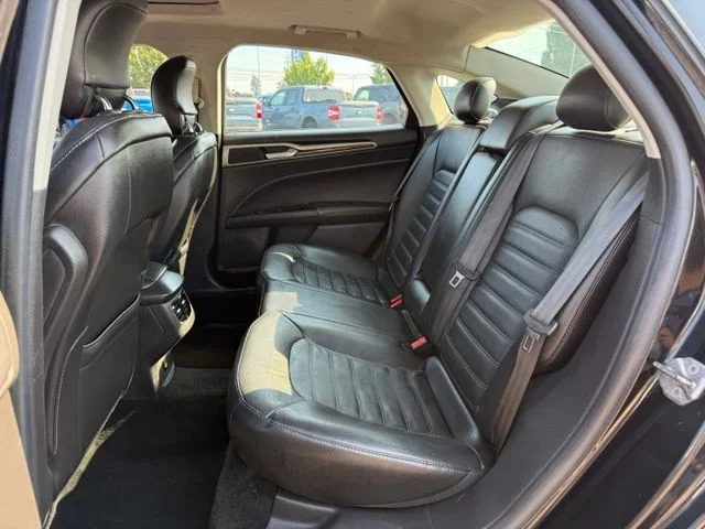 Used 2014 Tuxedo Black Metallic Ford SE image 10