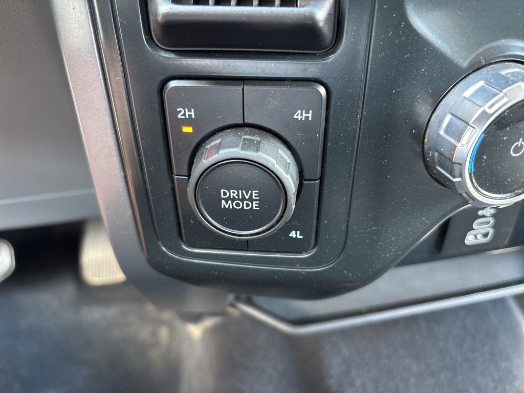 Certified Used 2025 Silver Ford XLT image 30