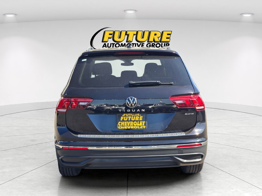 Used 2024  Volkswagen 2.0T Wolfsburg Edition image 5