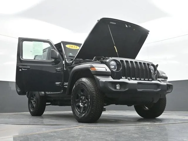 Used 2021 Black Jeep Sport image 32