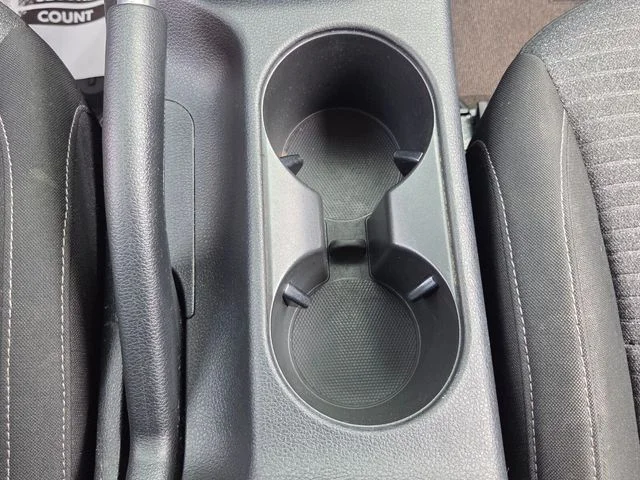 Used 2021 Orange Kia S image 18