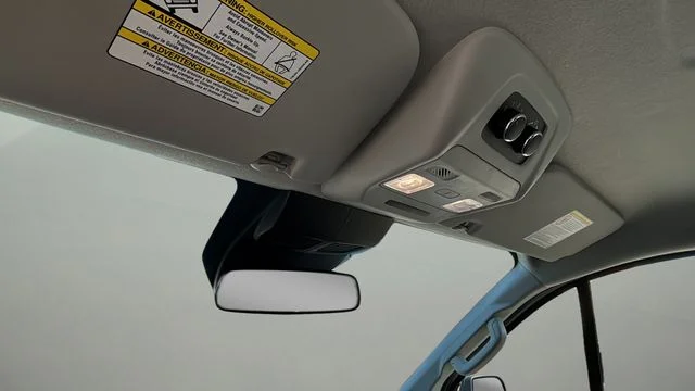 Used 2025 White Ford XLT image 28