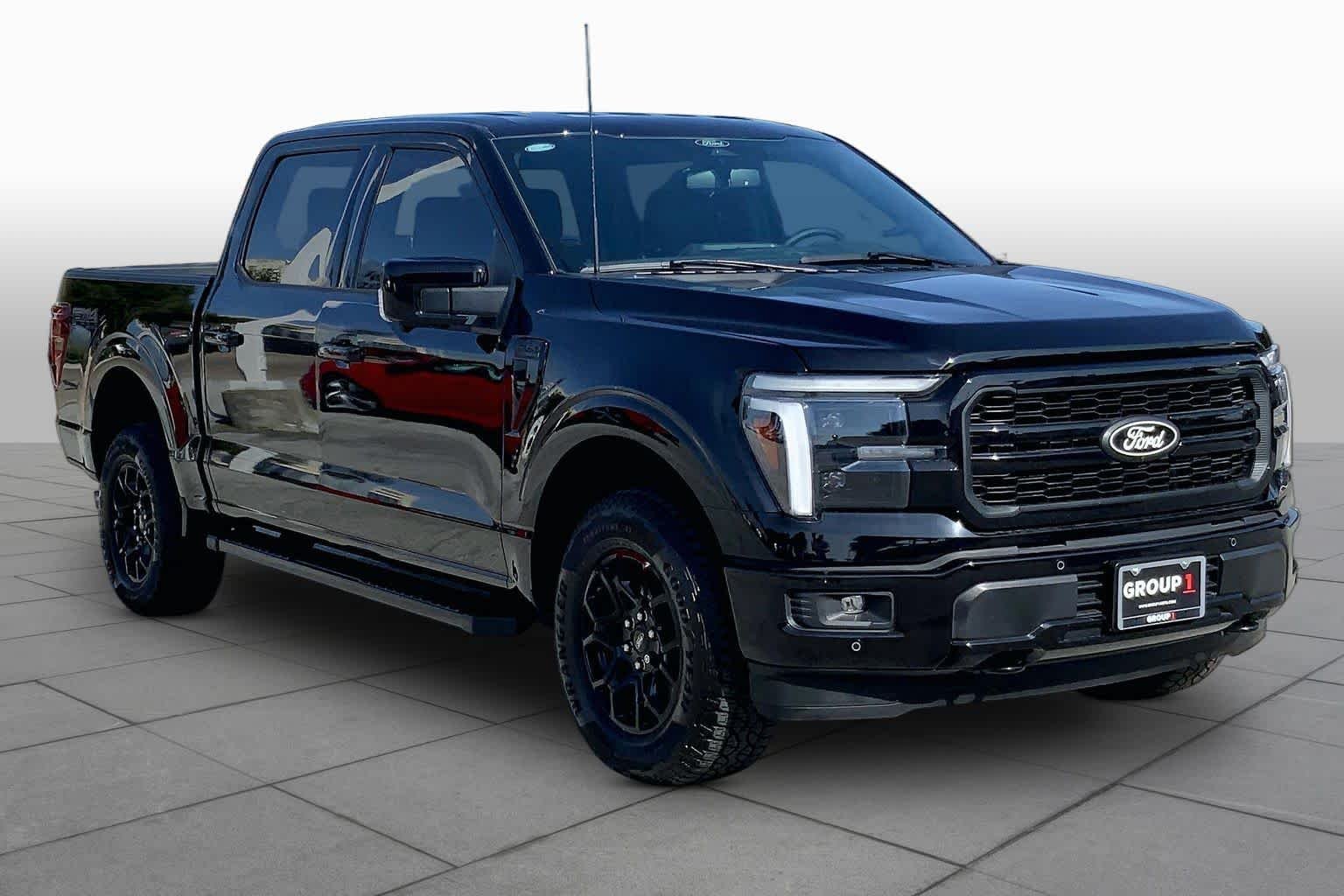 Used 2025 Agate Black Metallic Ford LARIAT image 5