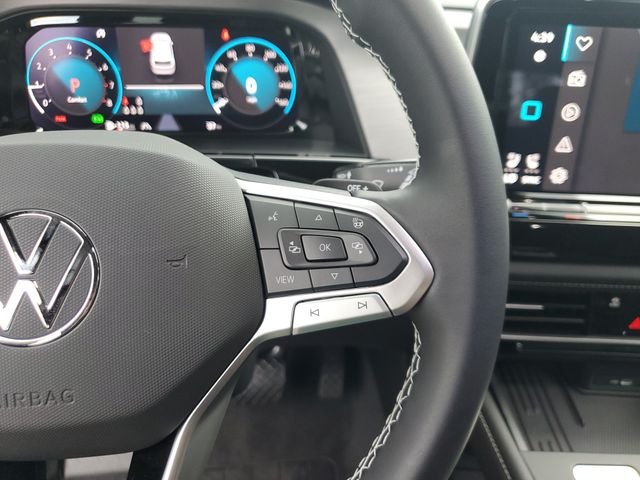 New 2026 Black Volkswagen SE image 33