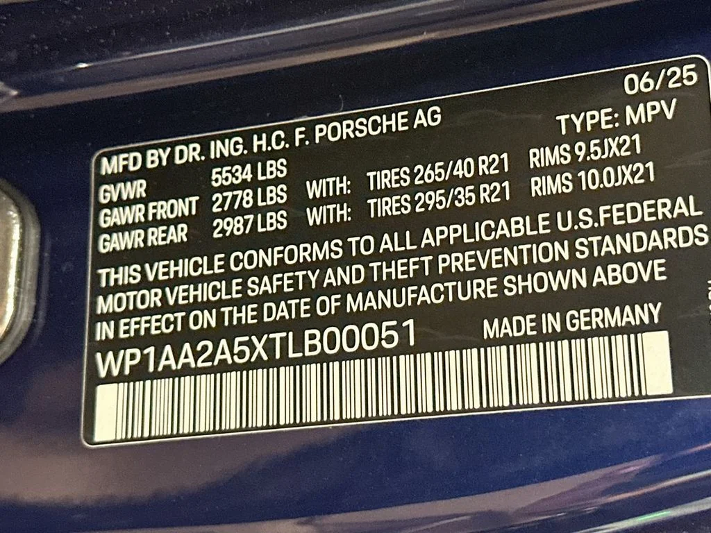 Certified Used 2026 Gentian Blue Metallic Porsche  image 35