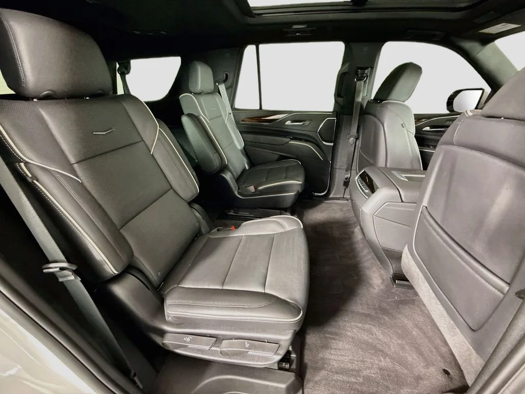 Used 2023 White Cadillac Premium Luxury image 30