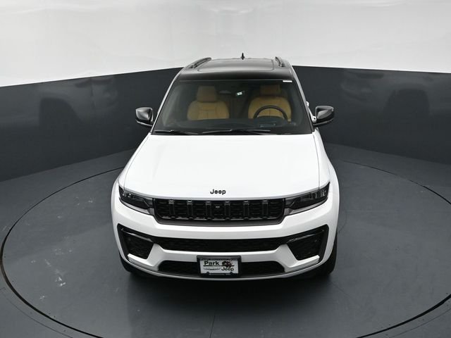 New 2026 Bright White Clear-Coat Exterior Paint Jeep Summit image 13