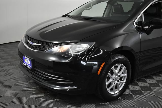 Used 2020 Chrysler Voyager LXI with VIN 2C4RC1DG1LR156988 for sale in Libertyville, IL
