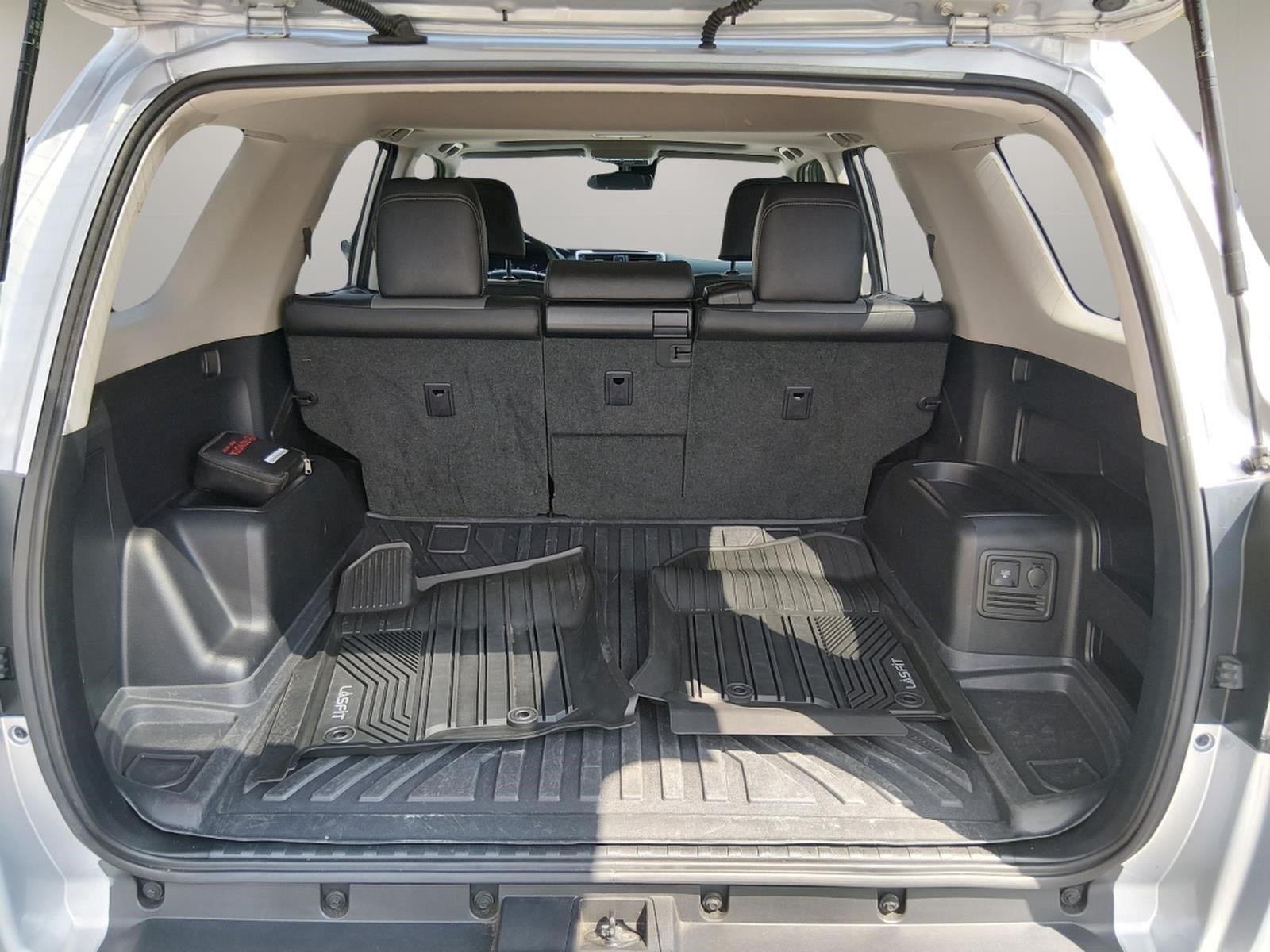 Used 2021 Classic Silver Metallic Toyota SR5 Premium image 16