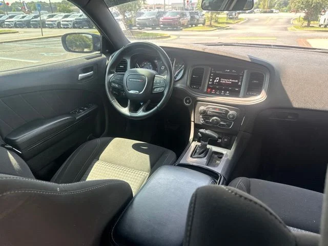 Used 2023 Red Dodge SXT image 23