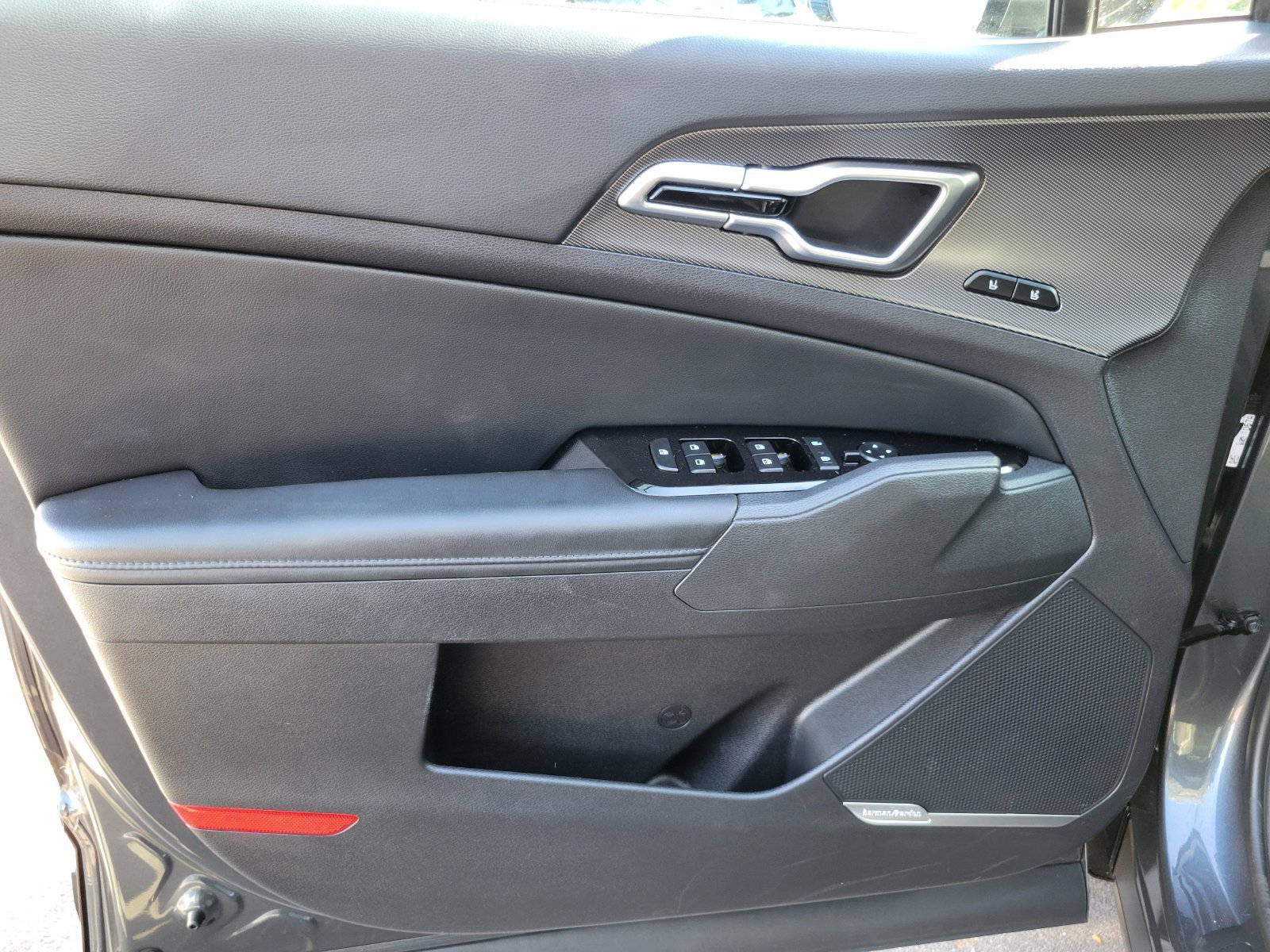 Certified Used 2025 Gray Kia SX-Prestige image 7