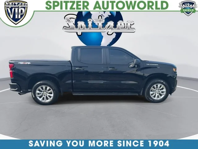 Used 2021 Black Chevrolet Custom image 10