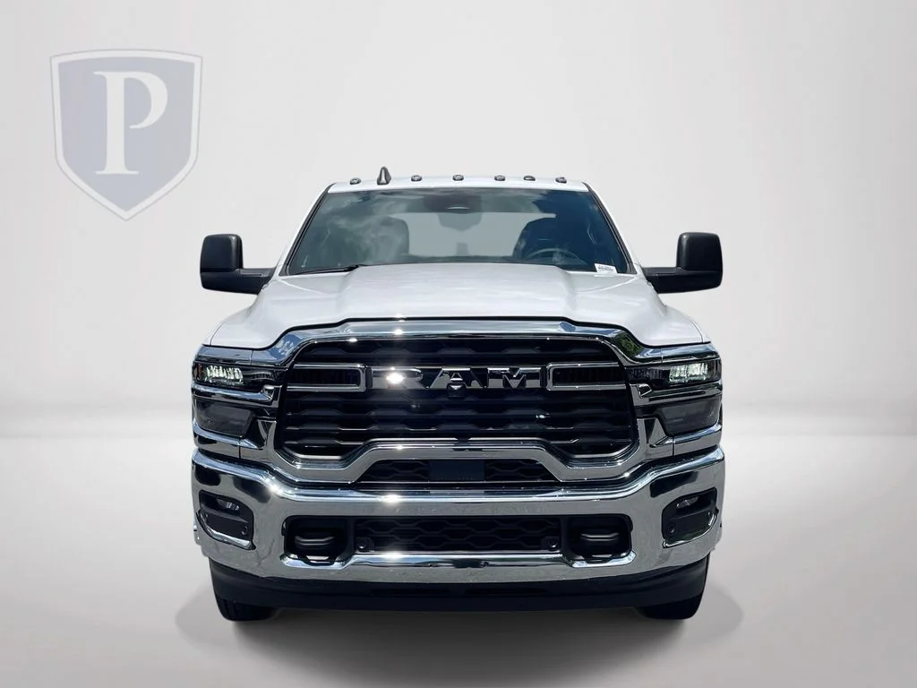 New 2026 Bright White Clear-Coat Exterior Paint RAM Tradesman image 3