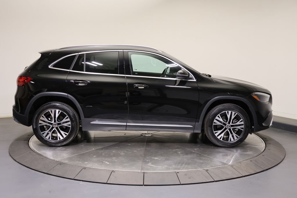 Certified Used 2026 Night Black Mercedes-Benz GLA 250 image 8