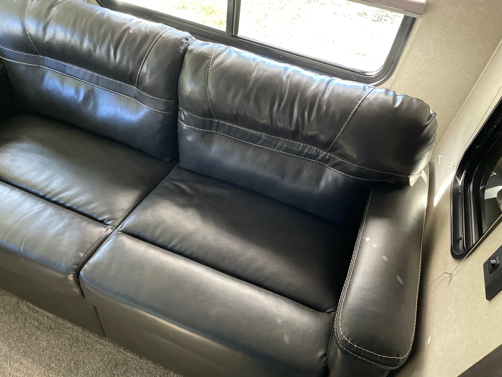 Used 2019  Forest River  image 43