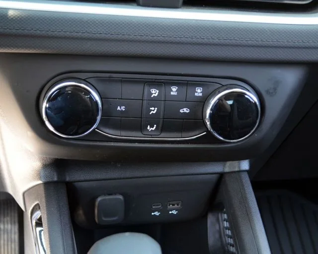 2025 Chevrolet Trailblazer LS - Photo 13