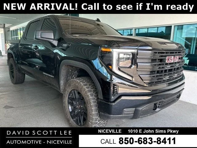 Used 2026 Onyx Black GMC Pro image 1