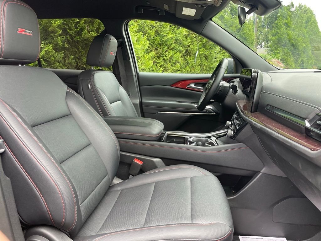 Used 2025 Sterling Gray Metallic Chevrolet Z71 image 26