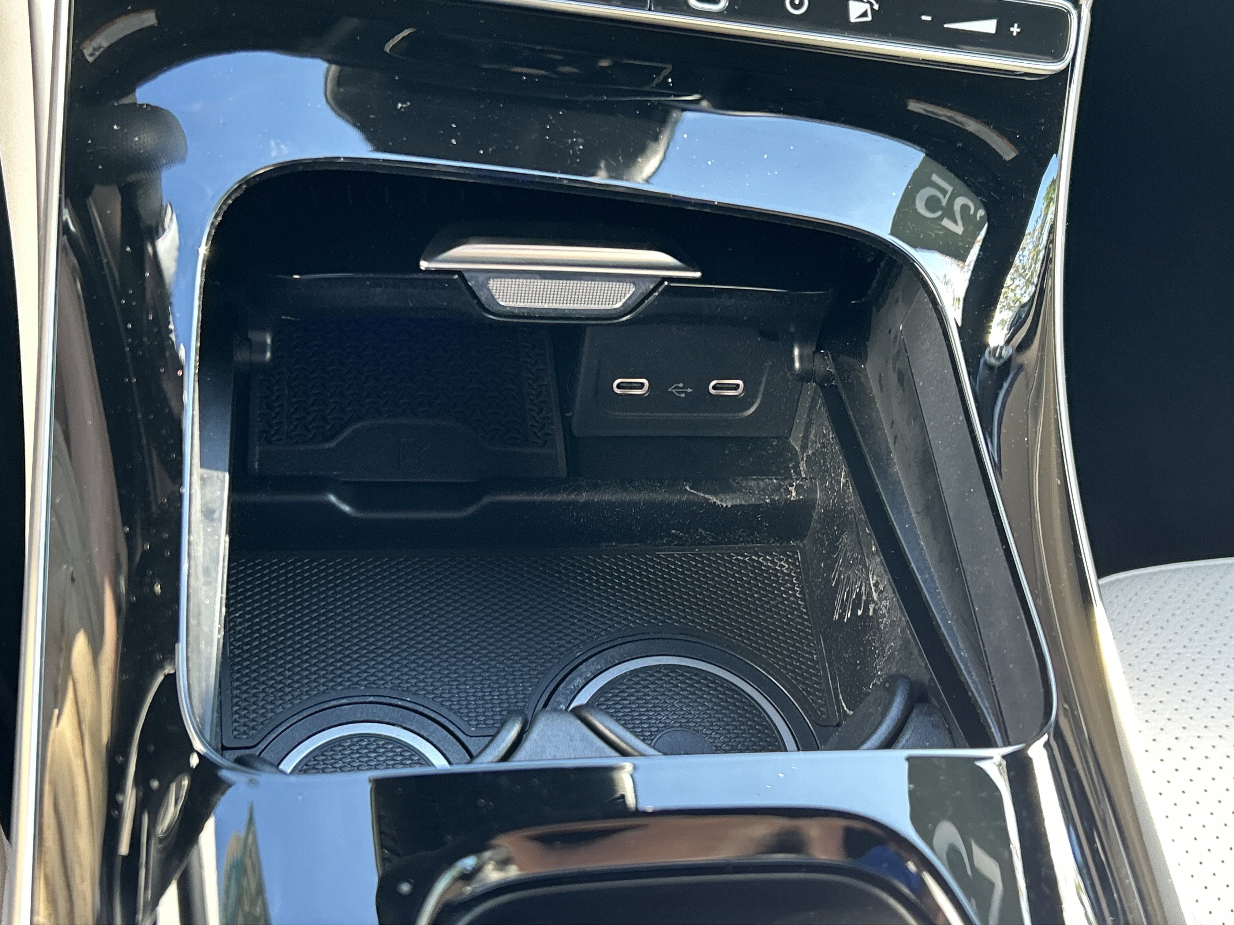 Certified Used 2025 Sterling Blue Metallic Mercedes-Benz CLE 300 4MATIC® Cabriolet image 45