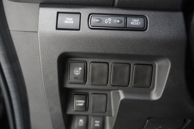 Used 2026 Super Black Nissan PRO-4X image 27