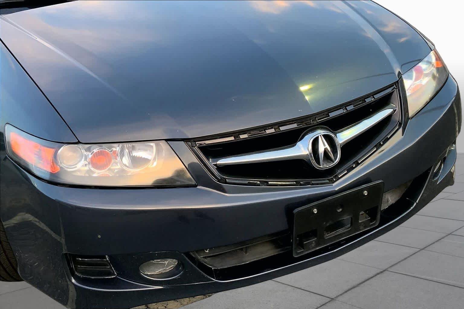Used 2008 Carbon Gray Pearl Acura  image 25