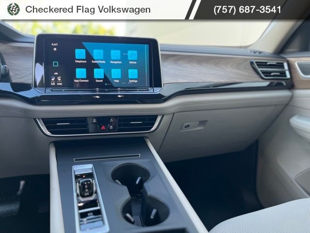 2026 Volkswagen Atlas SE - Photo 7