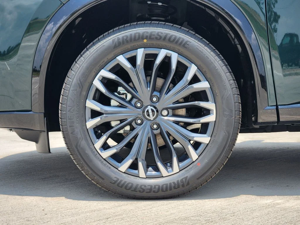 New 2026 Obsidian Green Pearl Nissan Platinum image 8