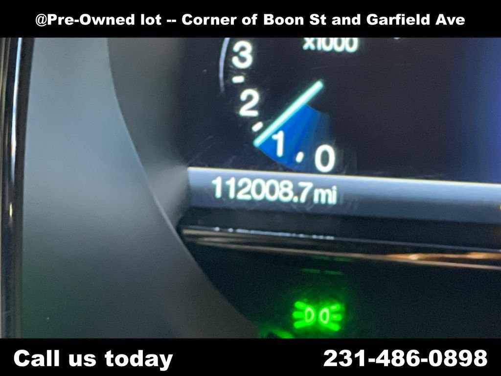 Used 2015 Black Lincoln Base image 22