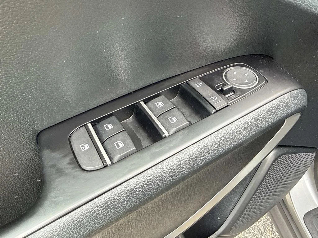 Used 2023 Gray Kia S image 22