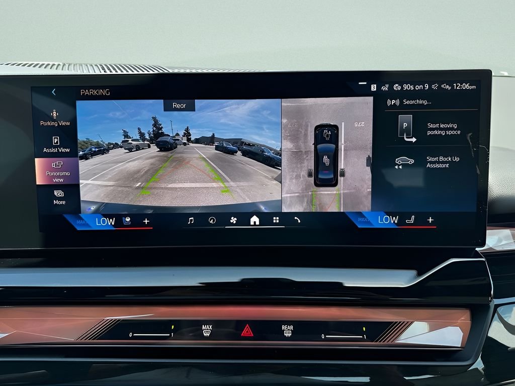 New 2027 Black Sapphire Metallic BMW 530i xDrive image 18