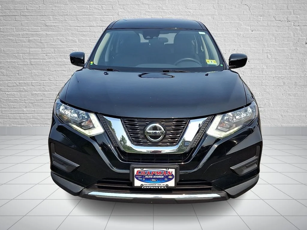Certified Used 2020 Magnetic Black Nissan S image 2