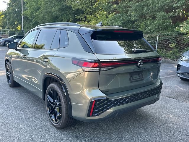 New 2026 Green Volkswagen 2.0T SE R-Line Black image 7