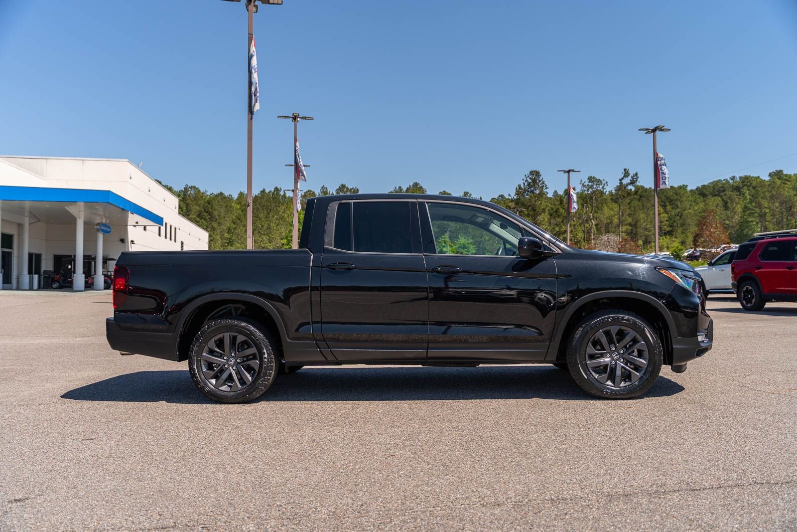 2023 Honda Ridgeline Sport - Photo 8