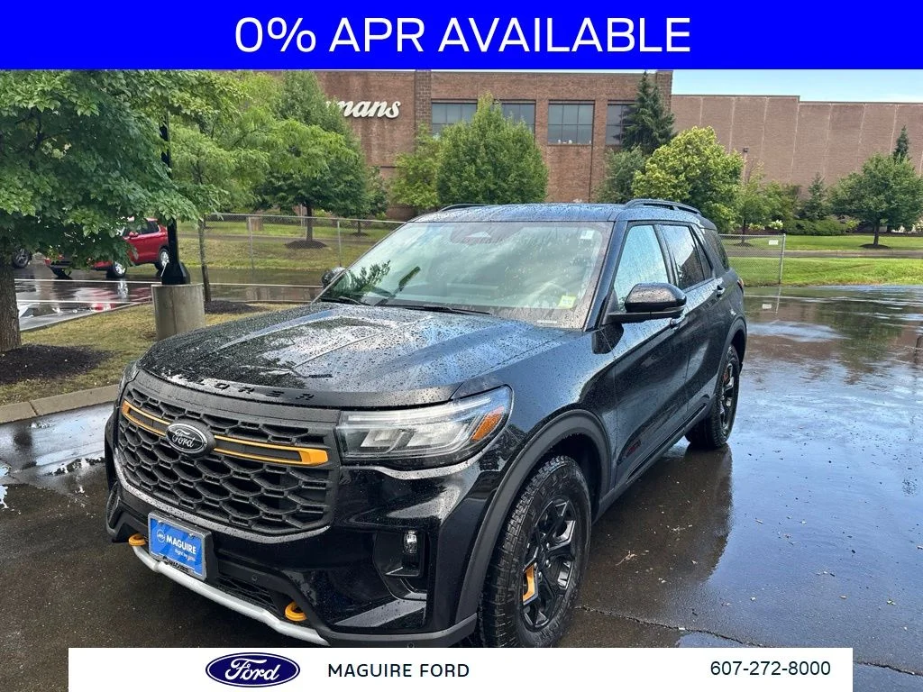 New 2026 Agate Black Metallic Ford Tremor® image 8