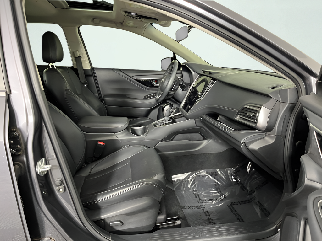 2022 Subaru Outback Limited - Photo 16