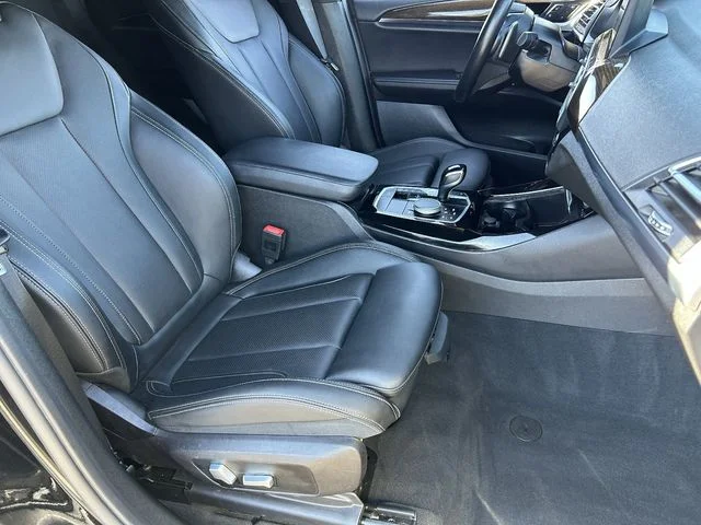Used 2022 Jet Black BMW sDrive30i image 12