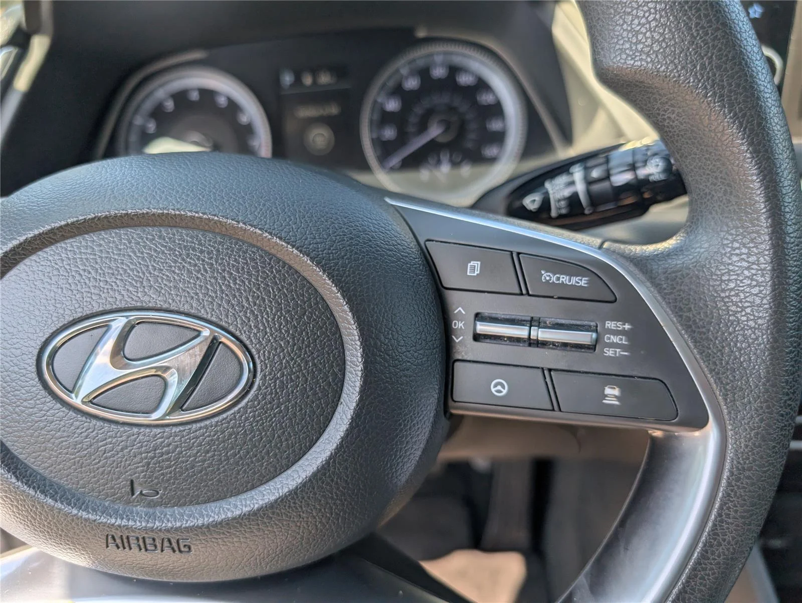 Used 2023 Curated Silver Hyundai SEL image 58