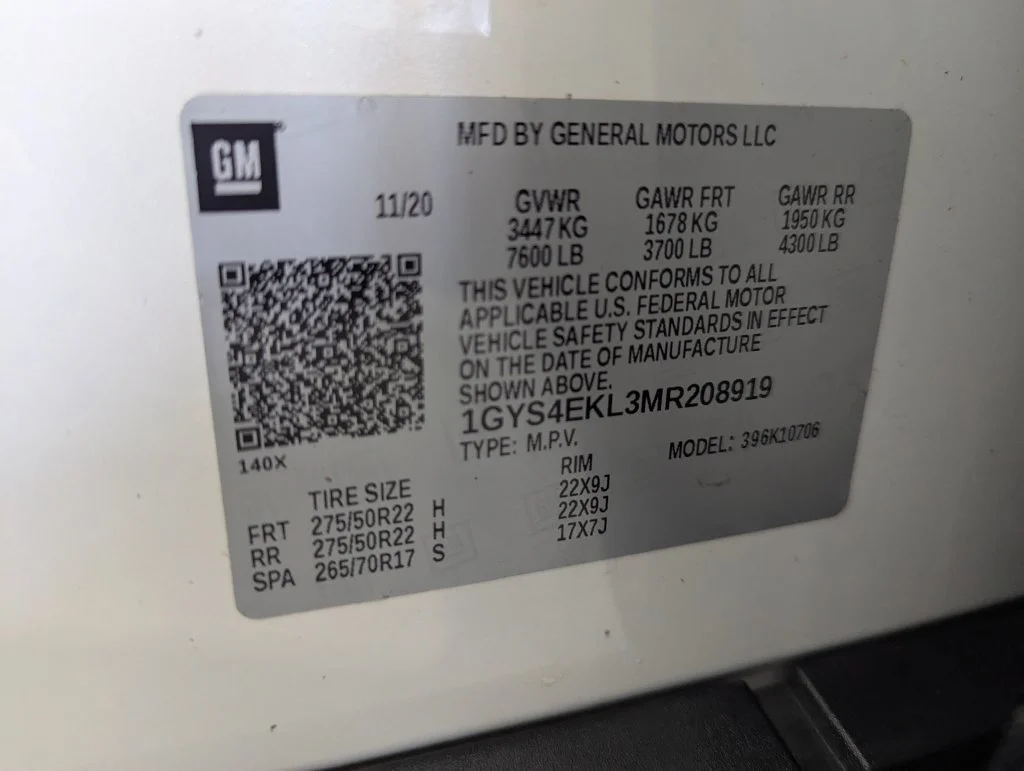 Used 2021 White Cadillac Sport image 70