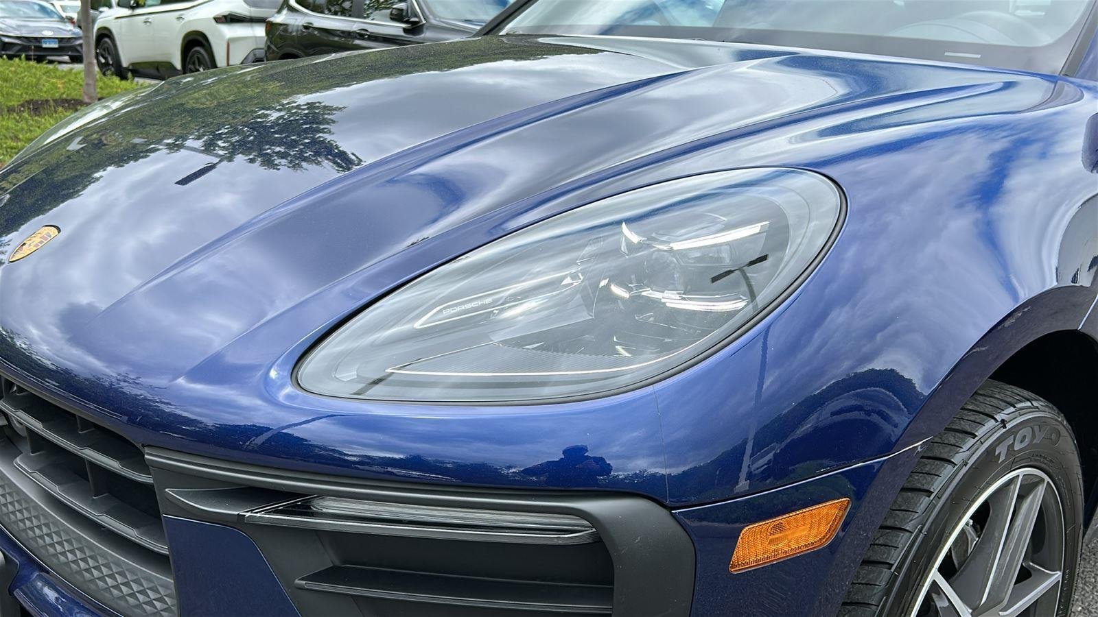 Used 2023 Gentian Blue Metallic Porsche  image 7
