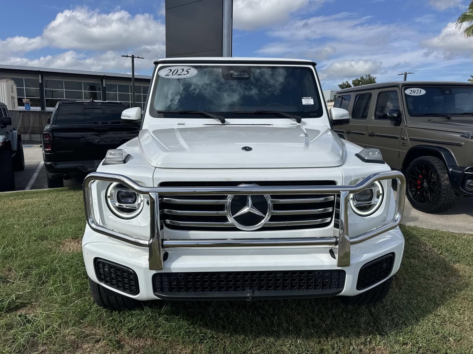 Certified Used 2025  Mercedes-Benz G 550 image 2