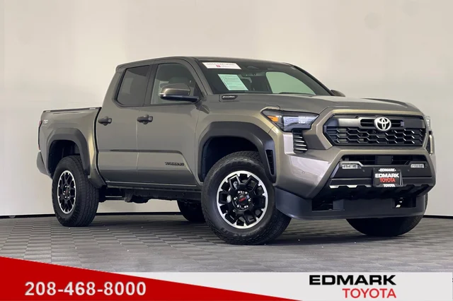 2025 Toyota Tacoma TRD OFF ROAD HYBR