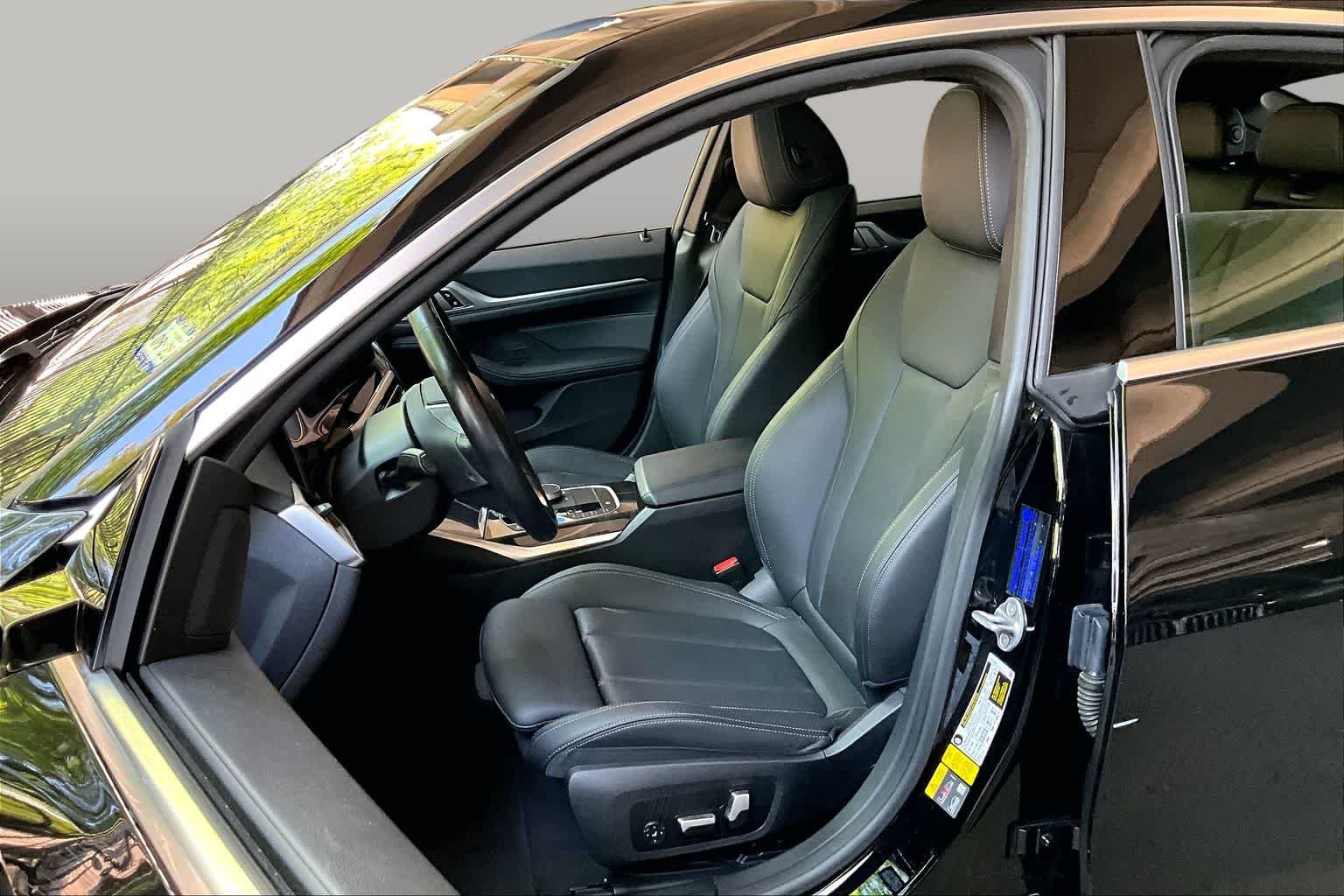 Used 2023 Jet Black BMW eDrive40 image 6