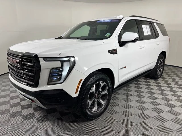 Used 2025 White GMC AT4 Ultimate image 3
