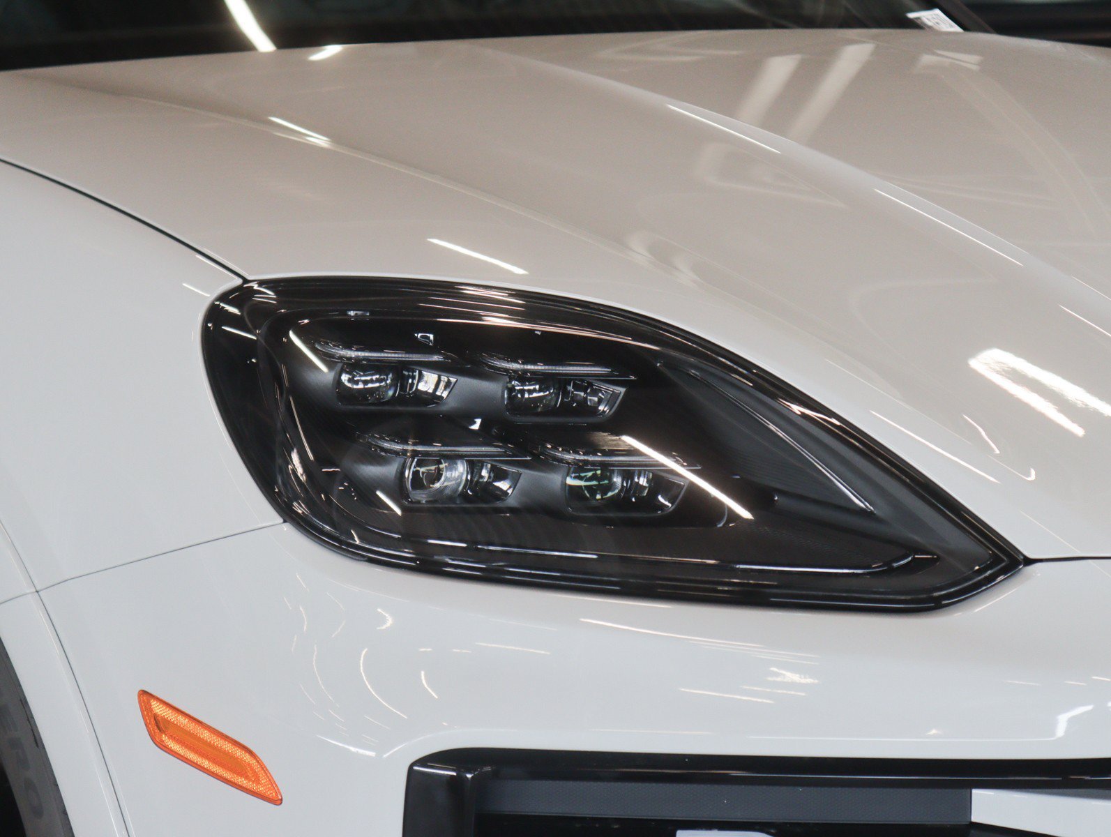 New 2026 Chalk Porsche GTS Coupe image 28