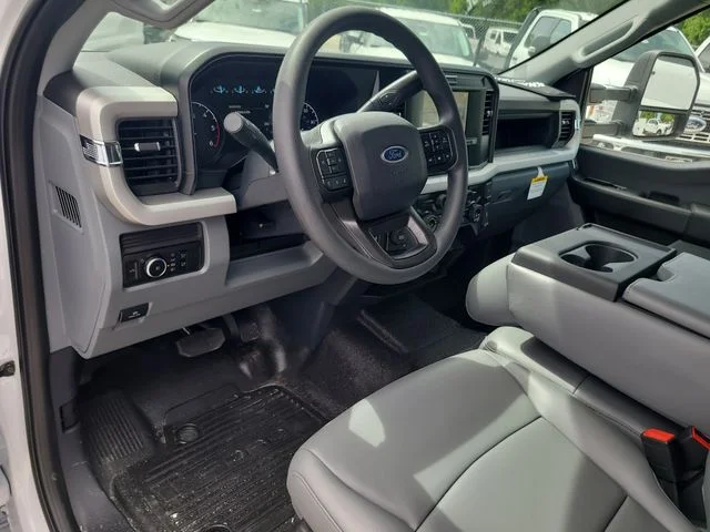 New 2026 Oxford White Ford XL image 19