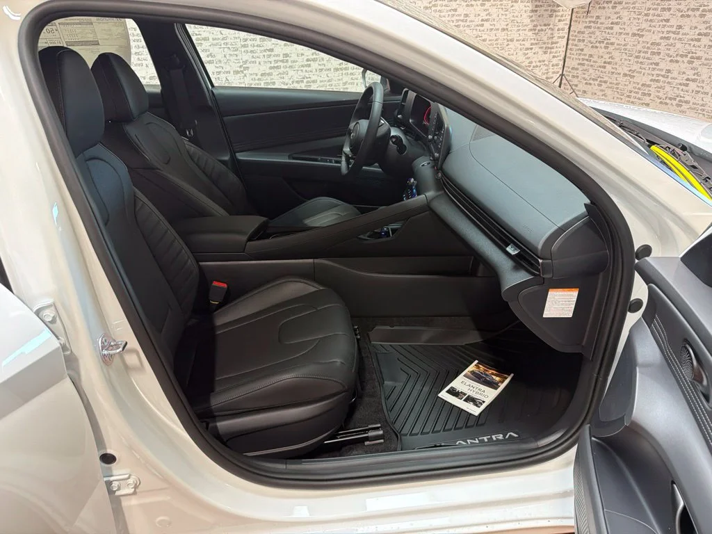 New 2026 Serenity White Hyundai SEL Sport image 10